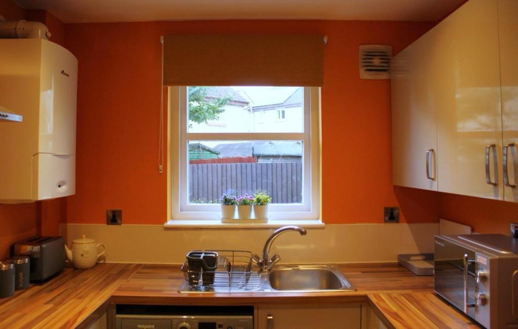 Cheery Craigie Ground Floor Apartment เพิร์ท ภายนอก รูปภาพ
