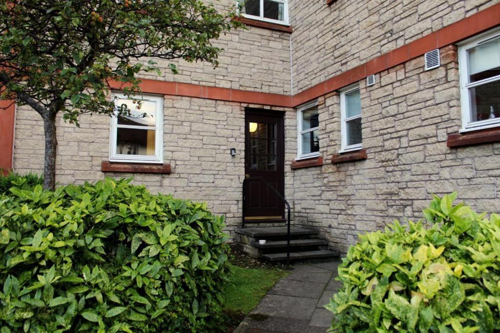 Cheery Craigie Ground Floor Apartment เพิร์ท ภายนอก รูปภาพ